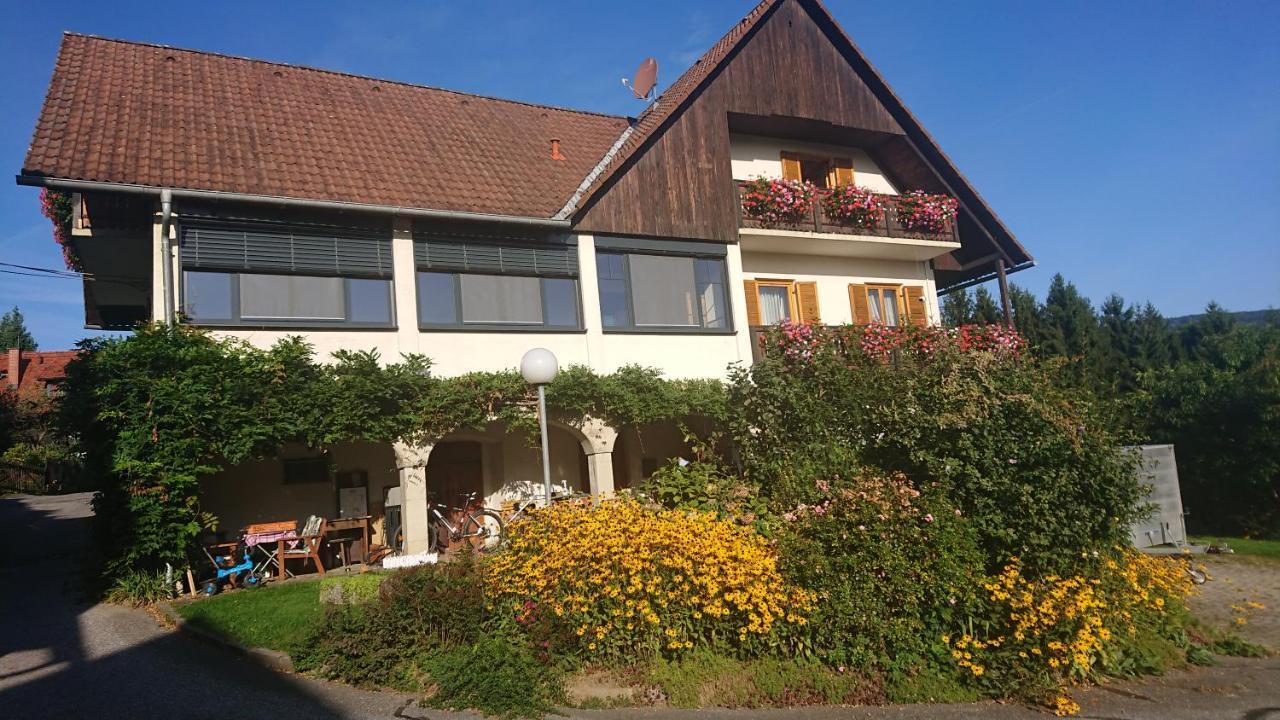 Gaestehaus Der Gamser Winzerstube Bad Gams Exterior photo